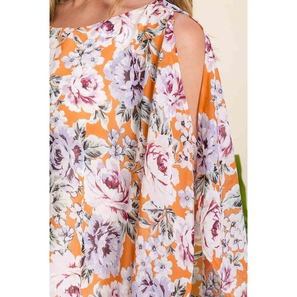 FLORAL SLIT ANGEL SCOOP NECK OVERLAY - Picture 2 of 5